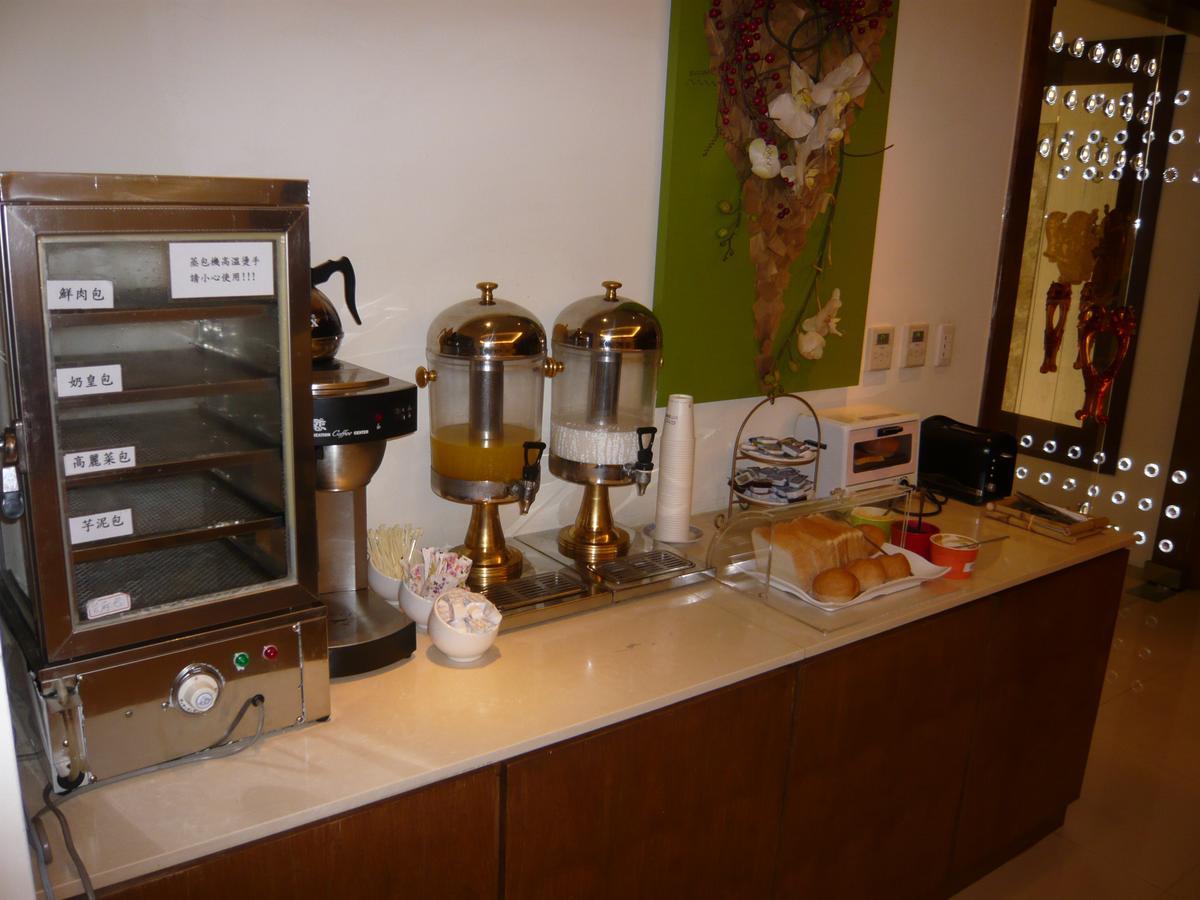 Lanshy Motel Taichung Eksteriør bilde