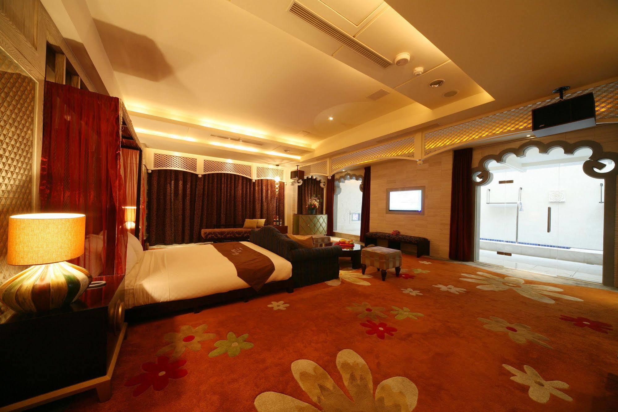 Lanshy Motel Taichung Eksteriør bilde